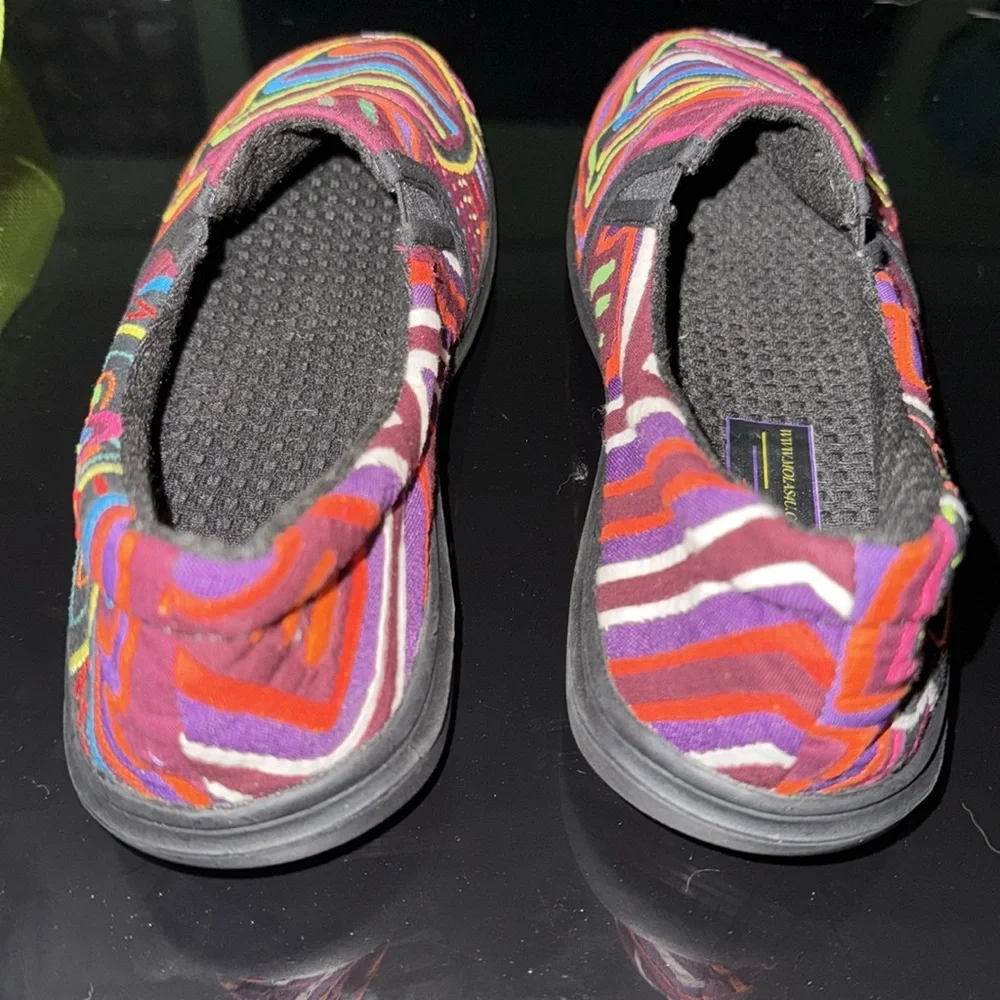 MOLAS4U Colorful Kuna Molas Art Vegan Flats Slip-on Shoes NWOB Size 9 UK 39